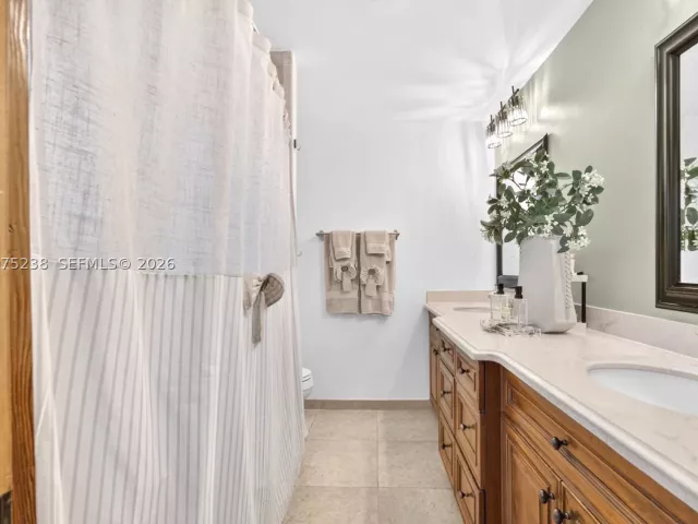 Продажа дома по адресу 15401 SW 144th Ave - фото 9349636