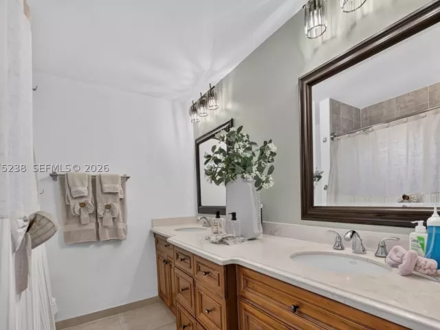 Продажа дома по адресу 15401 SW 144th Ave - фото 9349637