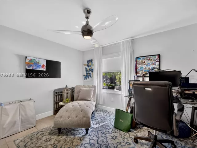 Продажа дома по адресу 15401 SW 144th Ave - фото 9349645