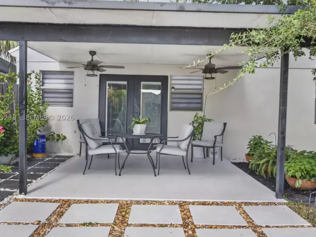 Продажа дома по адресу 15401 SW 144th Ave - фото 9349653