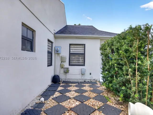 Продажа дома по адресу 15401 SW 144th Ave - фото 9349654