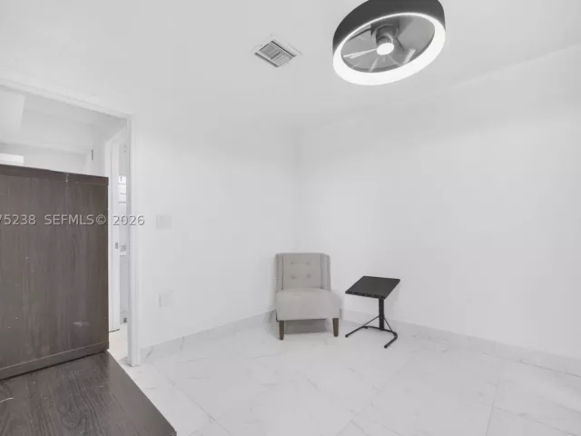 Продажа дома по адресу 15401 SW 144th Ave - фото 9349656