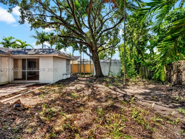 Продажа дома по адресу 5710 SW 89th Ave - фото 9350151