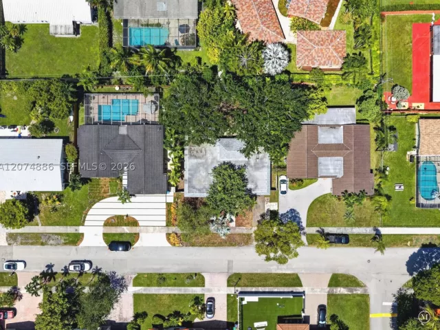 Продажа дома по адресу 5710 SW 89th Ave - фото 9350155