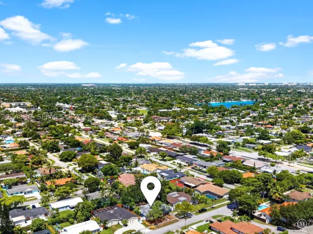 Продажа дома по адресу 5710 SW 89th Ave - фото 9350182