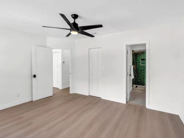 Продажа дома по адресу 176 NW 106th Terrace - фото 9375932