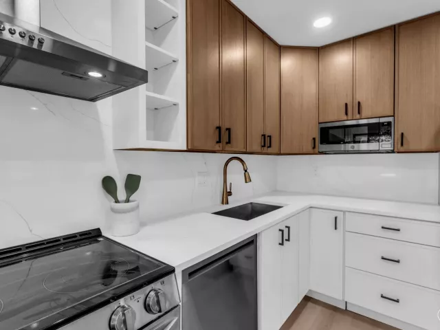 Продажа дома по адресу 176 NW 106th Terrace - фото 9375943