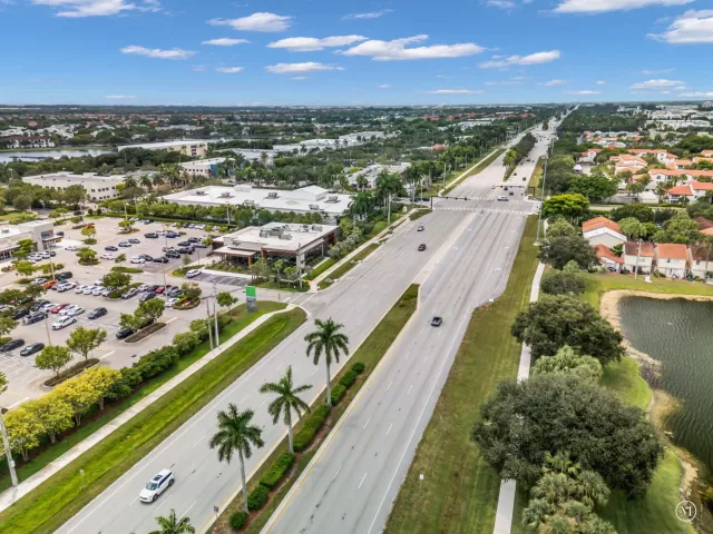 Продажа дома по адресу 176 NW 106th Terrace - фото 9375960
