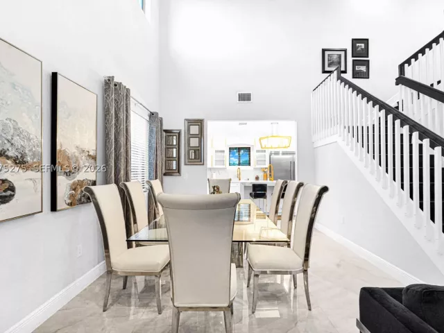 Продажа дома по адресу 2150 NW 16th Pl - фото 9350539