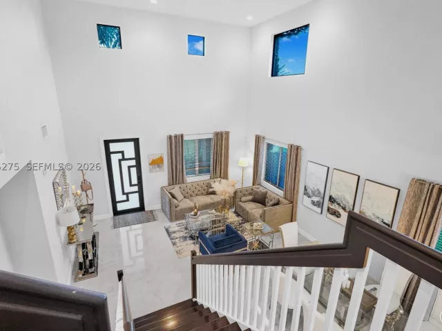 Продажа дома по адресу 2150 NW 16th Pl - фото 9350561