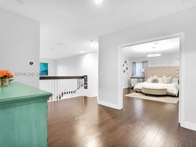 Продажа дома по адресу 2150 NW 16th Pl - фото 9350594