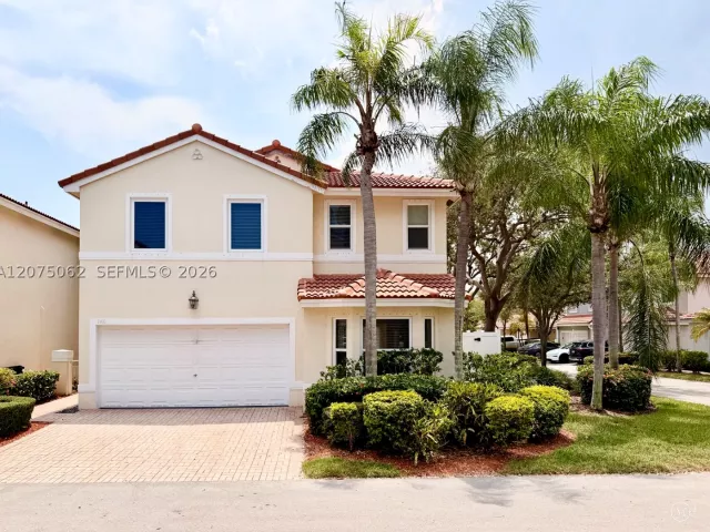 Продажа дома по адресу 1140 Oysterwood St - фото 9353797