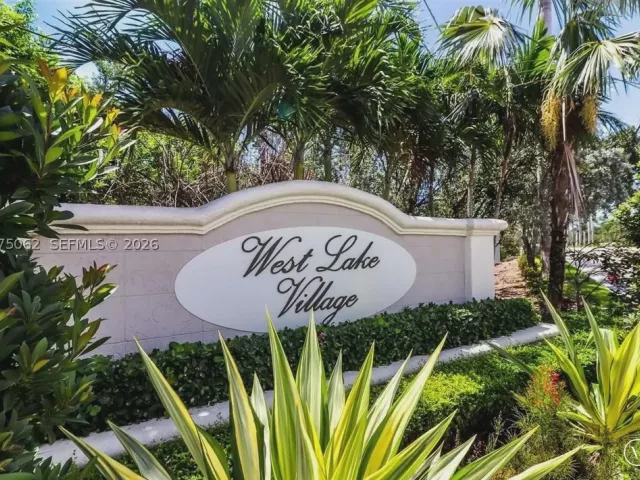 Продажа дома по адресу 1140 Oysterwood St - фото 9353807
