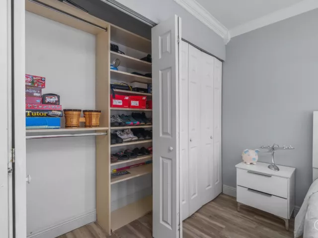 Продажа дома по адресу 533 NE 1st Avenue - фото 9355276