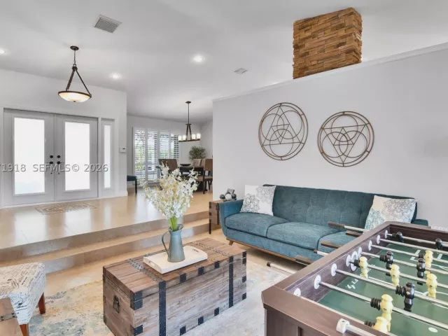 Продажа дома по адресу 13241 SW 104th Ave - фото 9372385