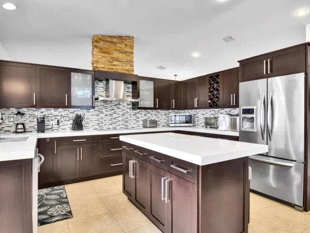 Продажа дома по адресу 13241 SW 104th Ave - фото 9372390