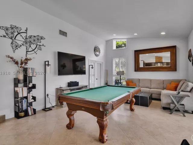 Продажа дома по адресу 13241 SW 104th Ave - фото 9372395