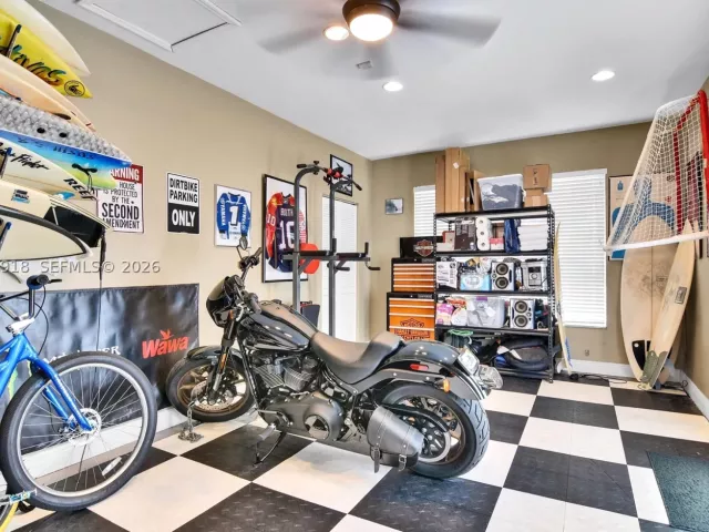 Продажа дома по адресу 13241 SW 104th Ave - фото 9372399