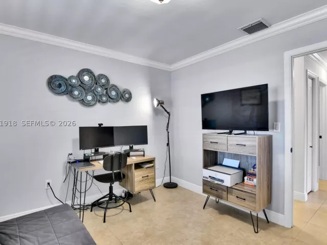 Продажа дома по адресу 13241 SW 104th Ave - фото 9372412