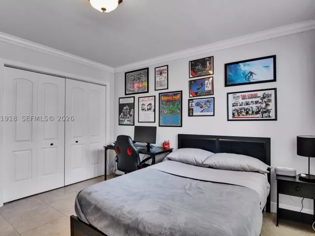 Продажа дома по адресу 13241 SW 104th Ave - фото 9372418