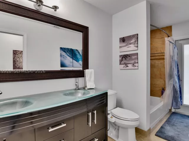 Продажа дома по адресу 13241 SW 104th Ave - фото 9372421