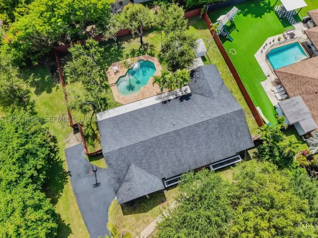 Продажа дома по адресу 13241 SW 104th Ave - фото 9372379