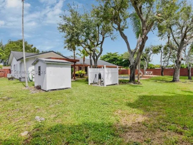 Продажа дома по адресу 13241 SW 104th Ave - фото 9372434
