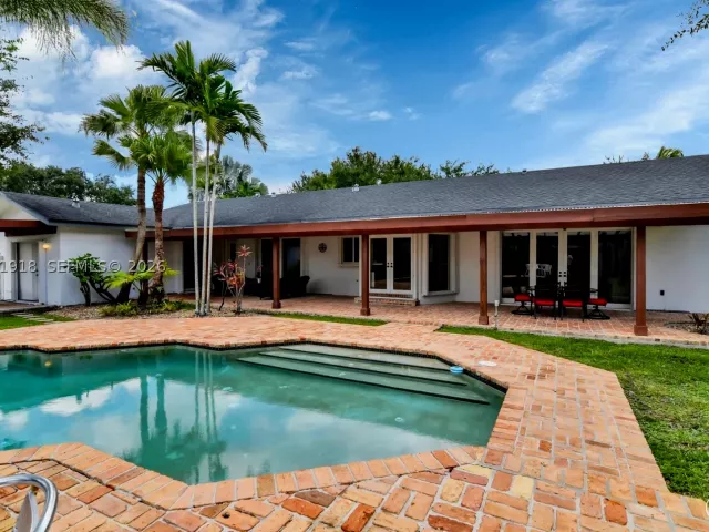 Продажа дома по адресу 13241 SW 104th Ave - фото 9372436