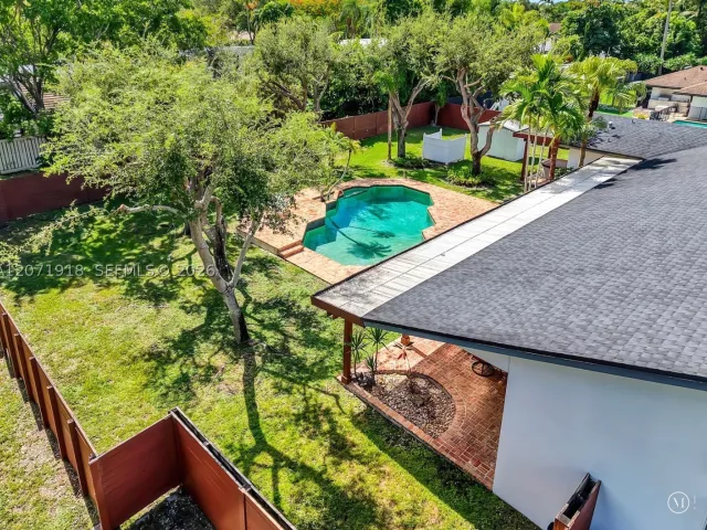 Продажа дома по адресу 13241 SW 104th Ave - фото 9372447