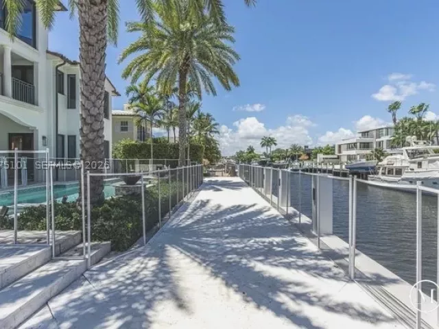 Дом в аренду по адресу 2627 Castilla Isle - фото 9366047