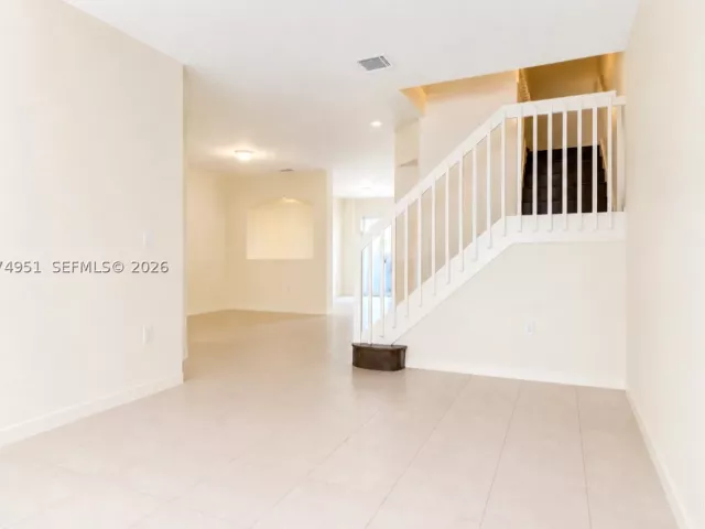 Продажа дома по адресу 8171 NW 107th Ct - фото 9361841