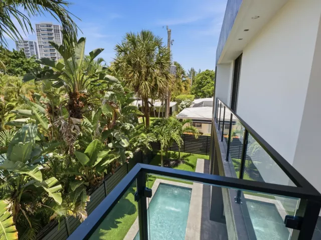 Продажа дома по адресу 3209 NE 26TH Street - фото 9375185