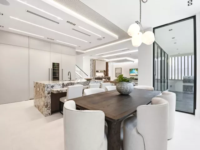 Продажа дома по адресу 3209 NE 26TH Street - фото 9375161