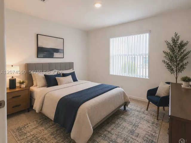 Продажа дома по адресу 364 NW 8th Ct 364 - фото 9368528