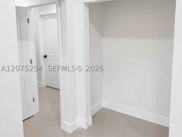 Продажа дома по адресу 544 NW 12th St - фото 9362604