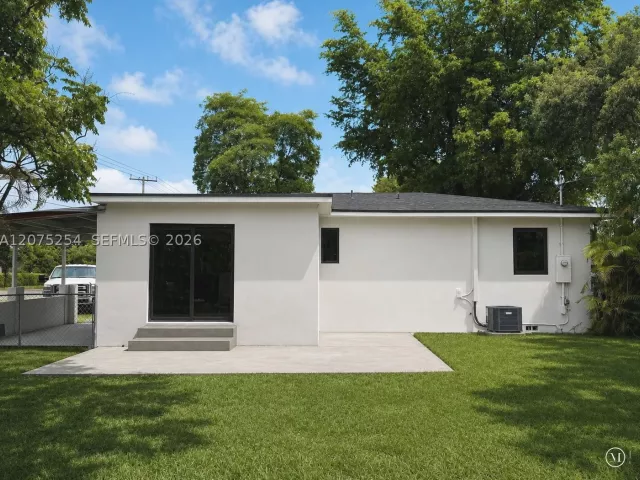 Продажа дома по адресу 544 NW 12th St - фото 9362607