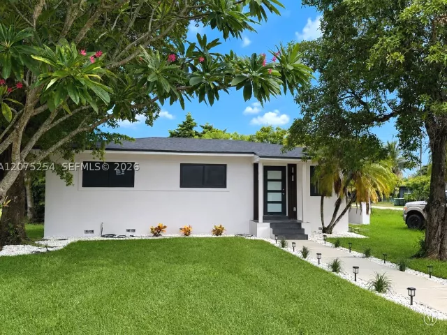 Продажа дома по адресу 544 NW 12th St - фото 9362596