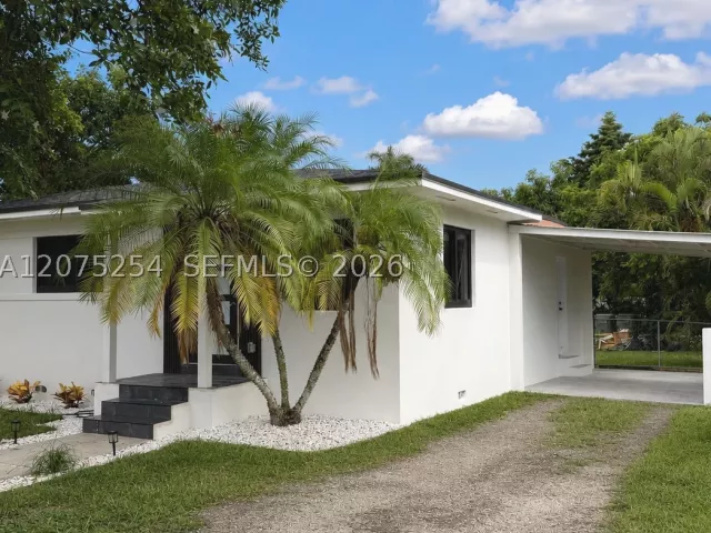 Продажа дома по адресу 544 NW 12th St - фото 9362597
