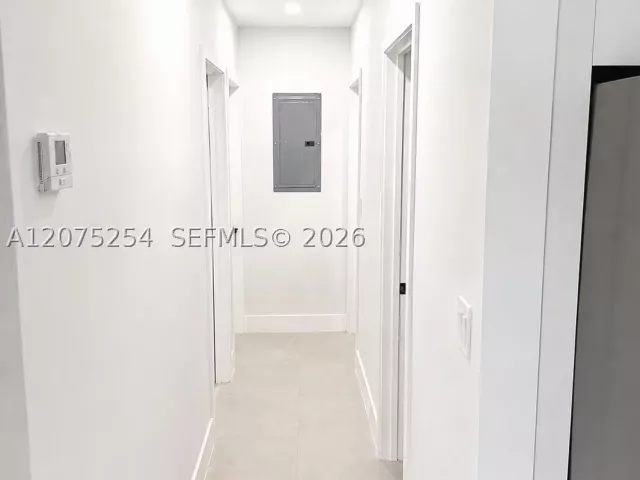 Продажа дома по адресу 544 NW 12th St - фото 9362599