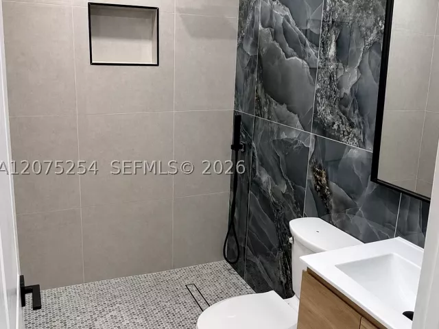 Продажа дома по адресу 544 NW 12th St - фото 9362603