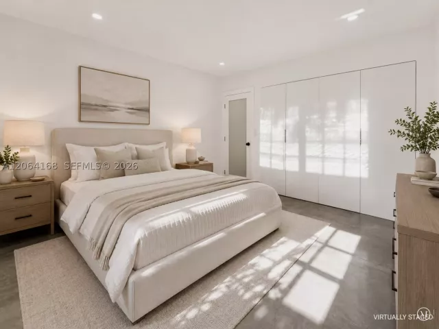 Продажа дома по адресу 902 NW 10th Ct - фото 9376925
