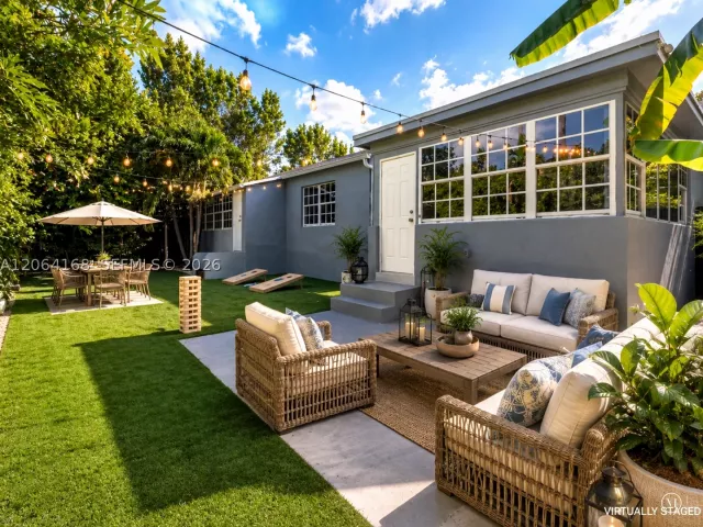 Продажа дома по адресу 902 NW 10th Ct - фото 9376932