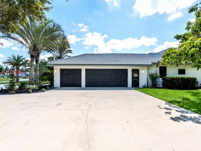 Продажа дома по адресу 11690 STONEHAVEN Way - фото 9371163