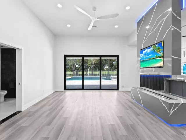 Продажа дома по адресу 11690 STONEHAVEN Way - фото 9371177
