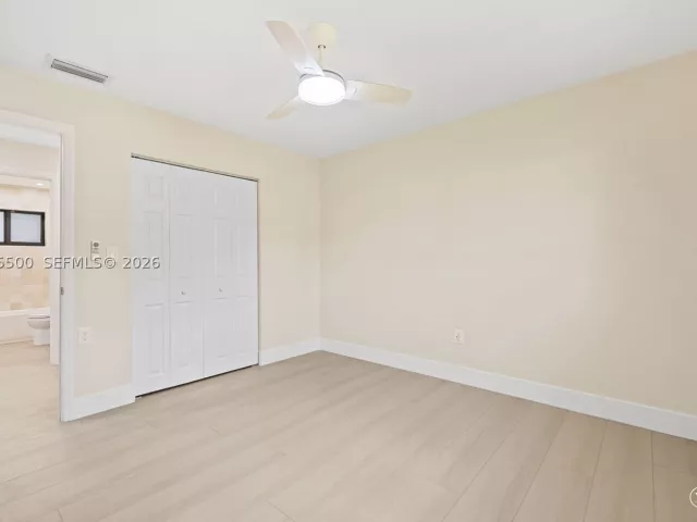 Продажа дома по адресу 1391 NW 18th St - фото 9368731