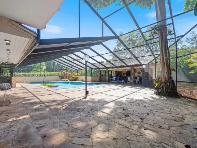 Продажа дома по адресу 9490 Old Cutler Ln - фото 9386227