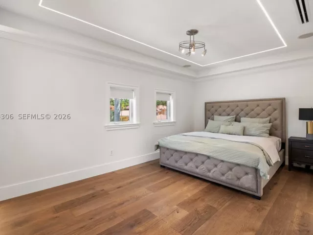 Продажа дома по адресу 3442 NE 171st St - фото 9361339