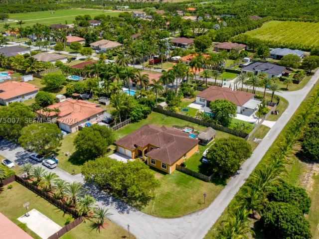 Продажа дома по адресу 20562 SW 324 st - фото 9363743