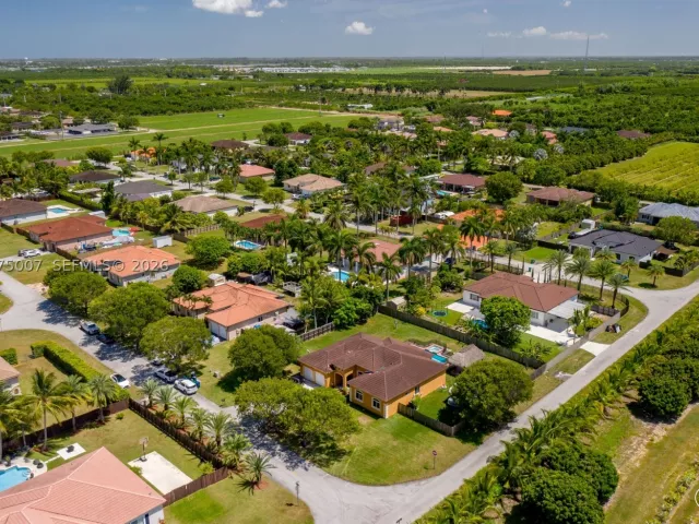 Продажа дома по адресу 20562 SW 324 st - фото 9363744