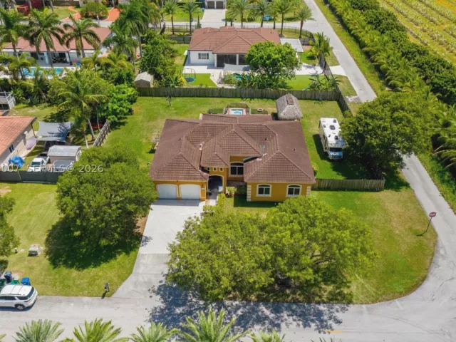 Продажа дома по адресу 20562 SW 324 st - фото 9363740